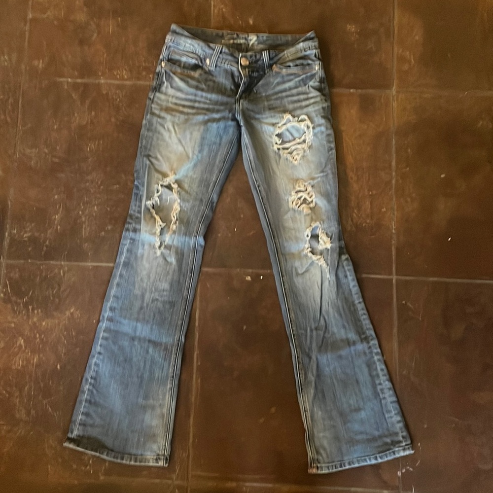 Seven jeans missing some of the rinestones but other than that great quality